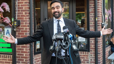 Ζοχράν Μαμντάνι