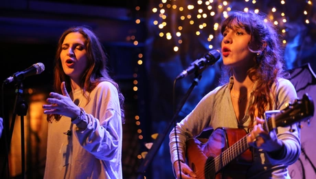 Σκιαδαρέσες