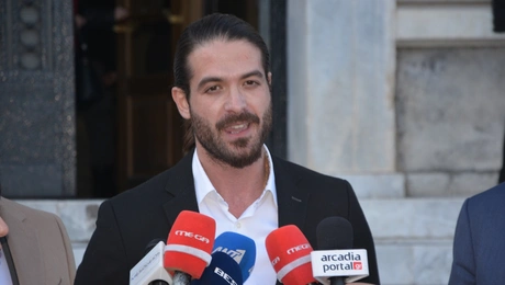 Άρης Μουγκοπέτρος