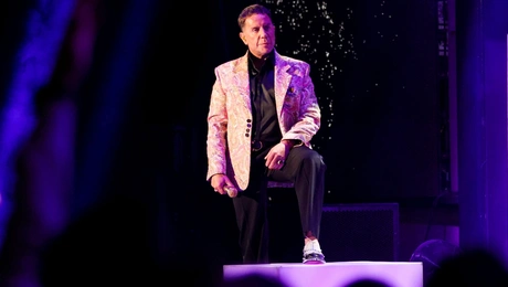 Γιώργος Μαζωνάκης