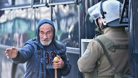 Αγρότες στο μπλόκο του Βόλου