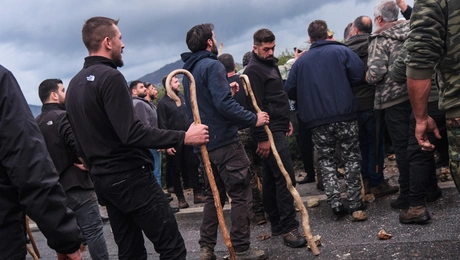 Αγρότες μπλόκα κρήτη χανιά