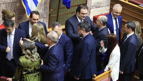 Υπερψηφίστηκε ο προϋπολογισμός στη Βουλή