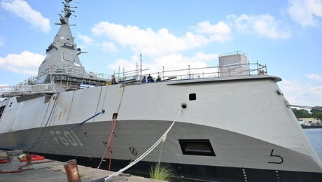 Φρεγάτα του ελληνικού Ναυτικού