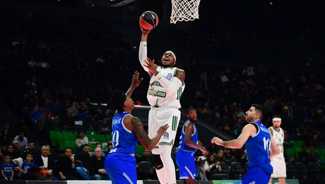 Χολμς παναθηναϊκός