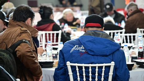 χριστούγεννα-γευμα-αγαπης-δημος-αθηναιων