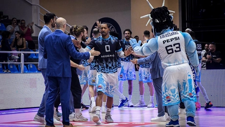 Κολοσσός - Μύκονος