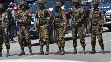 Μιανμάρ στρατός