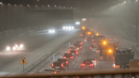 Ουρές χιλιομέτρων στην Πολωνία λόγω χιονόπτωσης