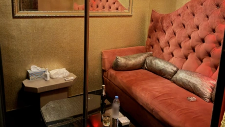 Σύλληψη 5 ατόμων κατά τον έλεγχο σε κατάστημα «STRIPSHOW»