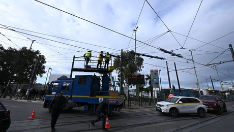 τρόλει-ξηλωμα-πειραιας