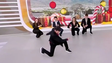 ζεϊμπέκικο xristoygenna