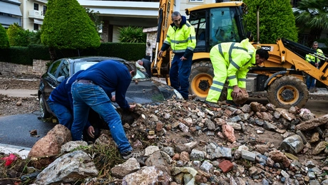 Γλυφάδα - ζημιές