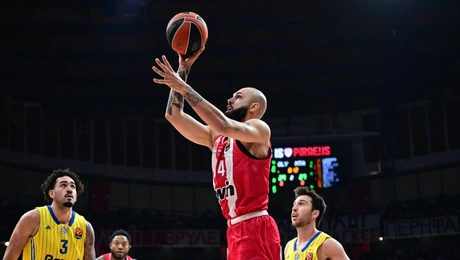 Ολυμπιακός - Φουρνιέ