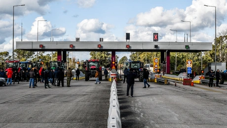 Aγρότες - Άκτιο