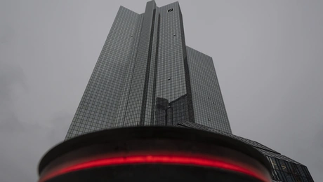 Έφοδος στην Deutsche bank