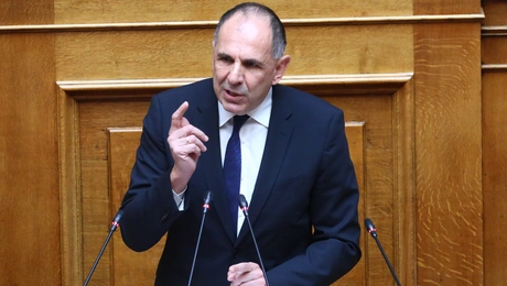 γεραπετρίτης βουλή