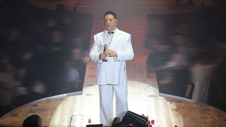 Γιώργος Μαζωνάκης