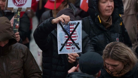 Διαδήλωση στη Γροιλανδία κατά των ΗΠΑ