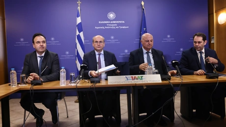 αγροτες-τσιαρας-χατζηδακης