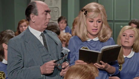 Xτυποκάρδια στο θρανίο