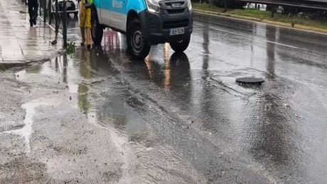 Υπερχείλισε ο υπόνομος στην Ποσειδώνος