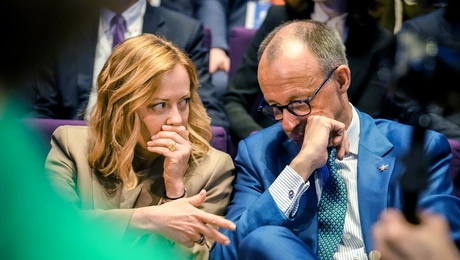 Τζόρτζια Μελόνι και Φριντριχ Μέρτς