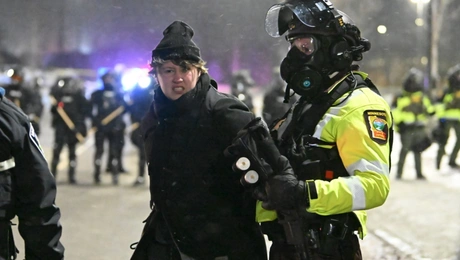 Διαδήλωση στη Μινεάπολη, μετά τη δολοφονία του Άλεξ Πρέτι