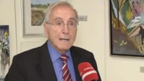 Σόμπολος για παπαδάκη