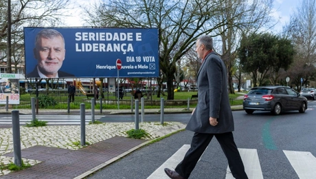 Προεκλογική ταμπέλα στην Πορτογαλία