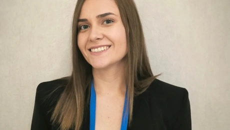 Νέα υποτροφία του Ιδρύματος Έλενα Ηλιοπούλου Γιαμά στη διδακτορική φοιτήτρια του τμήματος χημείας του ΕΚΠΑ Έλενα Θάνου, με τη στήριξη της Giant Heart της Novibet