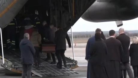 Με C-130 επιστρέφουν οι σοροί των επτά φιλάθλων