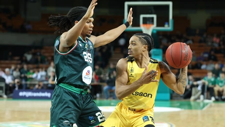 Σλασκ Άρης highlights