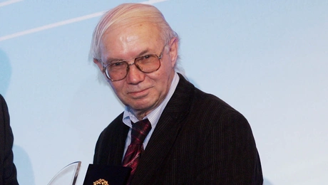 Σταύρος Πετρακόπουλος