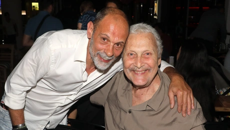 Τζώνυ Θεοδωρίδης και Αλμπέρτο Εσκενάζυ