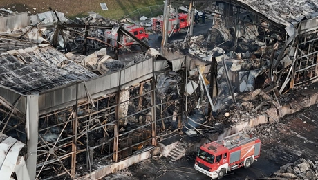 Το κουφάρι του εργοστασίου της Βιολάντα