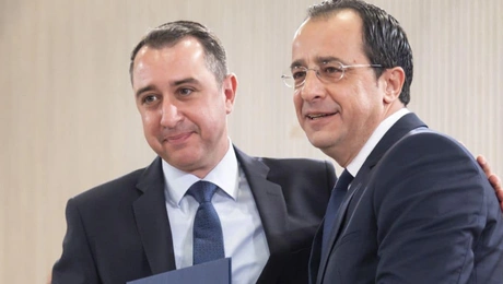 Ο Χαράλαμπος Χαραλάμπους με τον Νίκο Χριστοδουλίδη