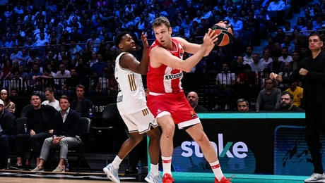 Ντουμπάι - Ολυμπιακός