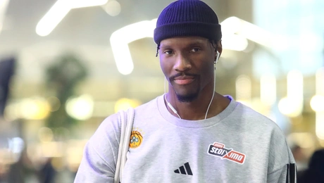 Νάιτζελ Χέιζ Ντέιβις