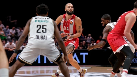 Ντουμπάι - Ολυμπιακός