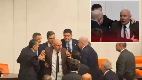 Χάος στην Βουλή της Τουρκίας