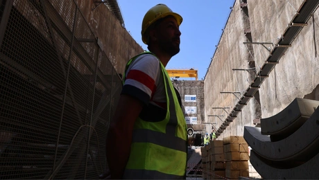 εργαζόμενος