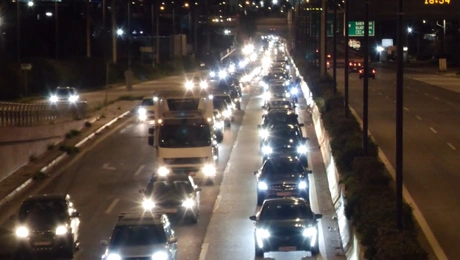 κινηση-στους-δρομους-επιστροφη-εκδρομεων