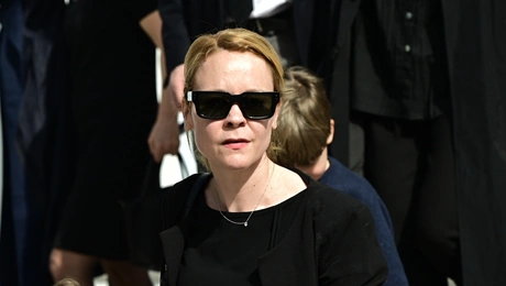 Λένα Παπαληγούρα