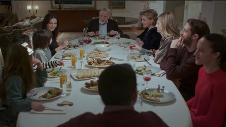 Μια Νύχτα Μόνο Λαμπροπούλου δείπνο