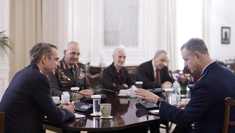 Κυριάκος Μητσοτάκης και Alexus G. Grynkewich