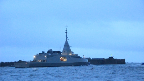 Φρεγάτα FDI HN «Νέαρχος» 