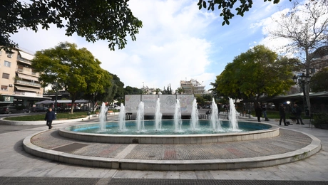 Το σιντριβάνι στην πλατεία Κύπρου της Καλλιθέας