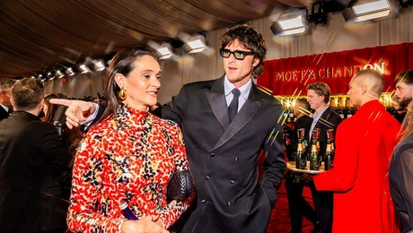 Ο Τζέικομπ Ελόρντι με τη μητέρα του, Μελίντα