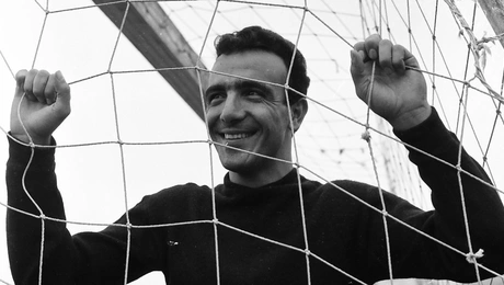 Μιχάλης Βουτσαράς